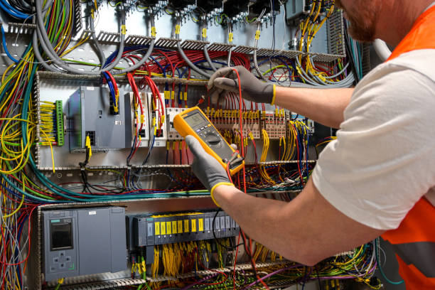 Best Electrical Contractors for Businesses  in Webster Groves, MO